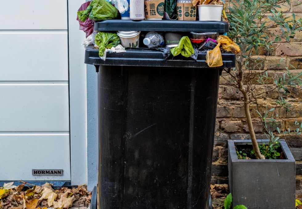 What happens when I buy a house and it is not left clean and tidy at settlement?